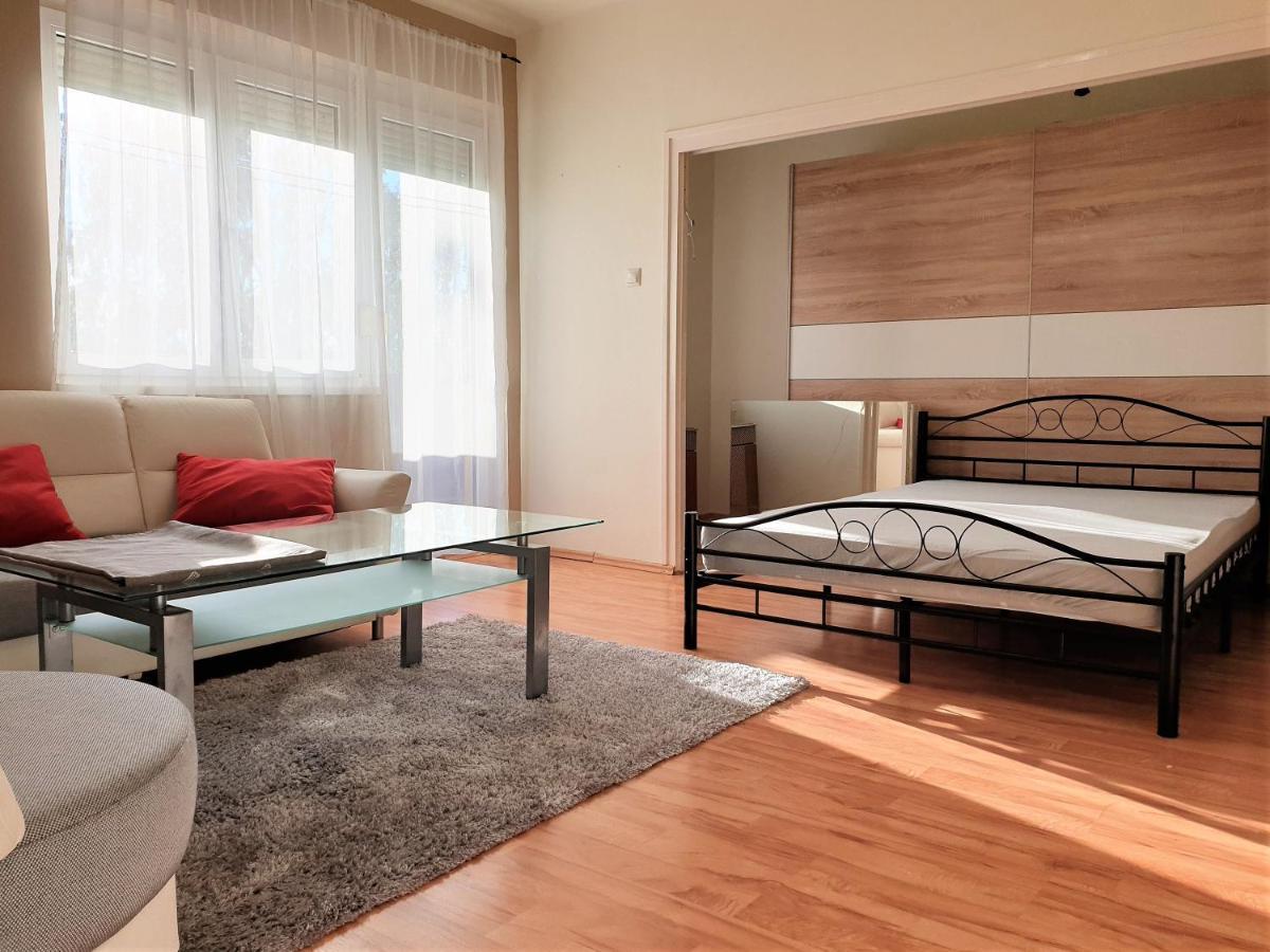 Appartement Apartman Balaton à Keszthely Extérieur photo