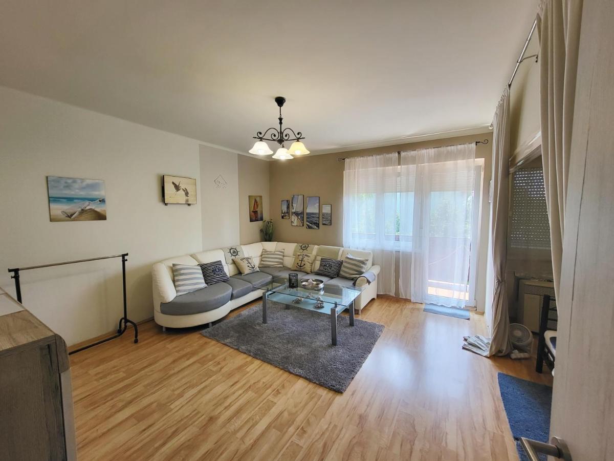 Appartement Apartman Balaton à Keszthely Extérieur photo